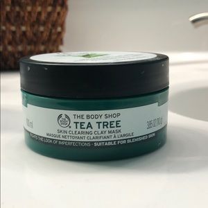 Body shop Tea Tree Skin Clearing Face Mask